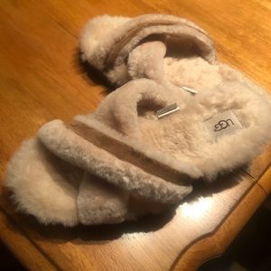 Ugg slippers | Abela slipper